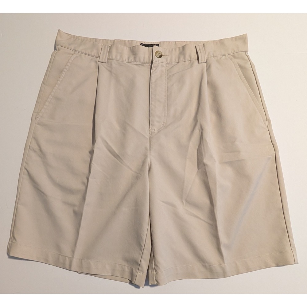 Adidas Golf Shorts Mens 34Tan Khaki Pleated Front Polyester EXCELLENT condition!